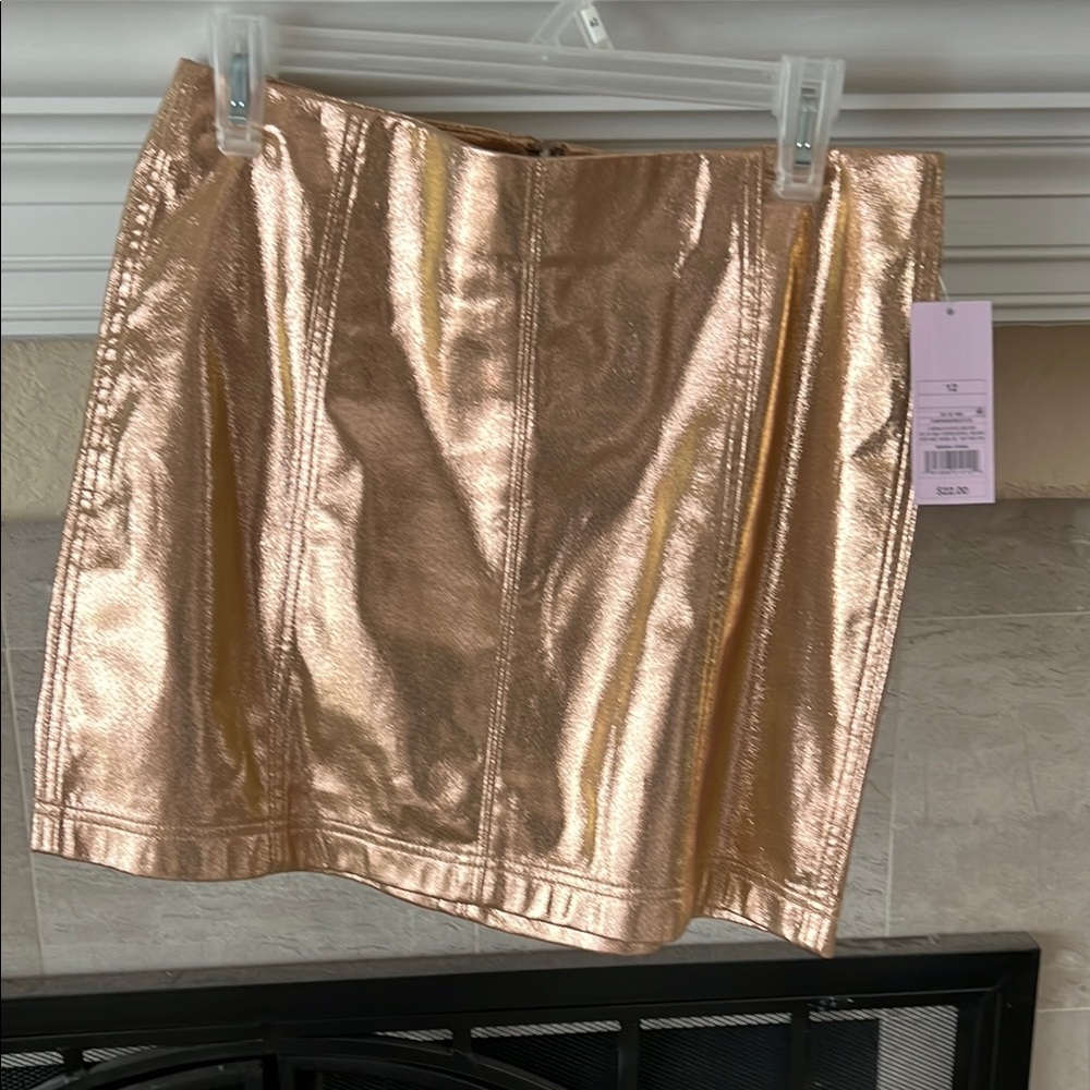Gold Mini Pencil Skirt for Cocktail Nights